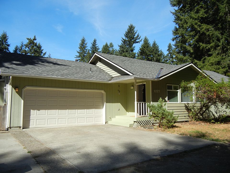 1227 Union Mills Rd SE