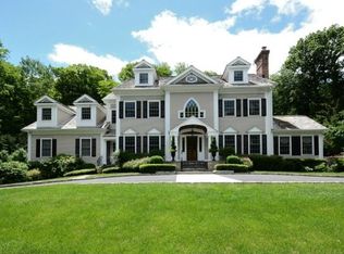 658 Valley Rd, New Canaan, CT 06840