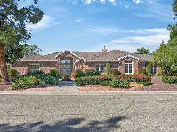 6872 Chartwell Dr, Riverside, CA 92506