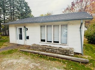 616 2nd St, Maryville, MO 64468