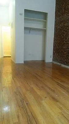 Rented by Point NYC | media 30