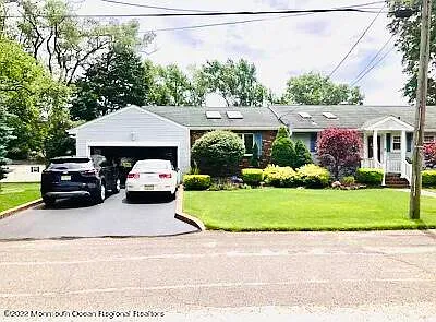 3 bed, 1974 sqft, $2,600 — Photo 1