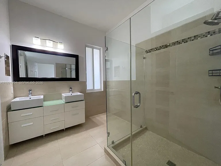 1137 Croton Ct — Photo 29