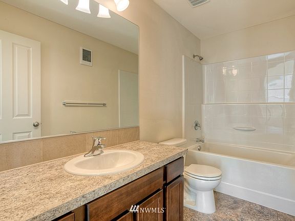 5th image of 18507 115th Avenue Ct E #89