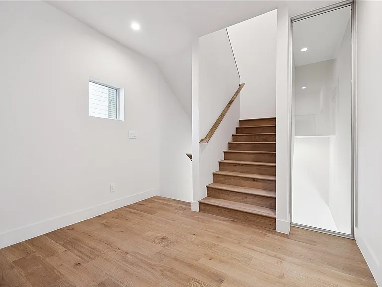3514 Mount Vernon St — Photo 10