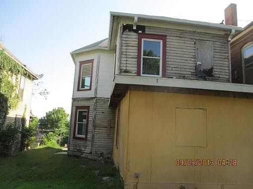 4th image of 1115 Church St