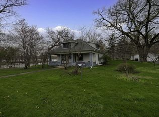 100 E Washington St, Oregon, IL 61061