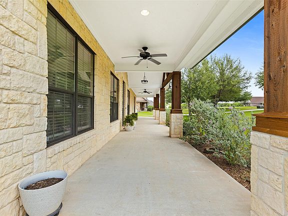 4th image of 22048 Stone Creek Lane