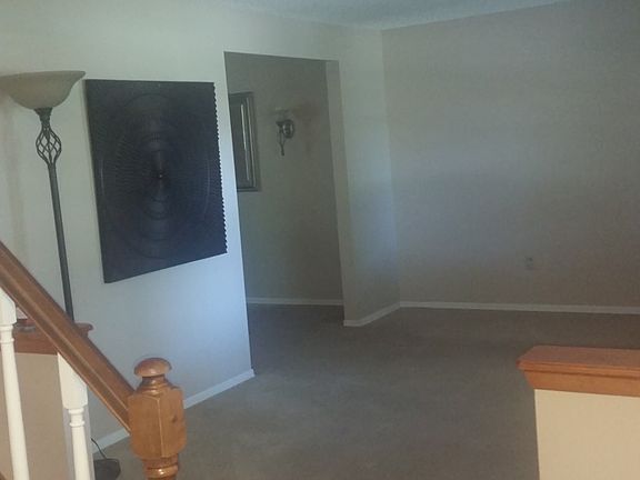 2nd image of 13 Roycroft Dr