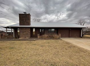 283 Road K, Madison, KS 66860