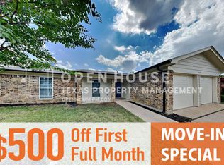 6432 Ridglea Dr, Watauga, TX 76148