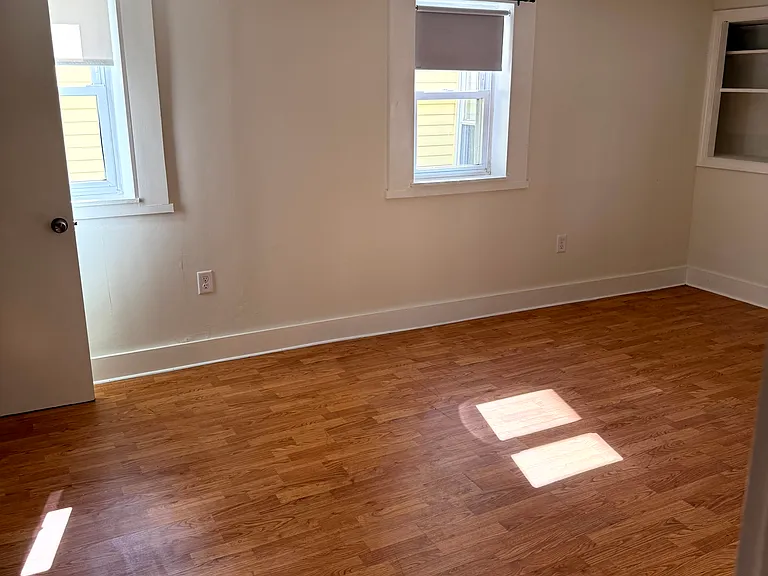 3 Mayhew St #2 — Photo 15