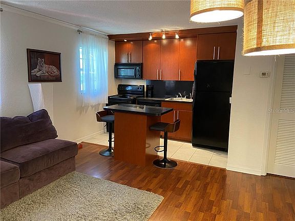 4th image of 2420 Kilgore St Unit 27