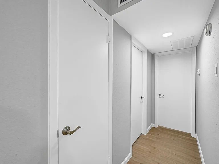 7555 Katy Fwy #146 — Photo 9