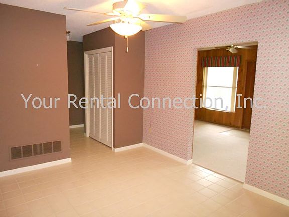 3rd image of 621 Glendale St