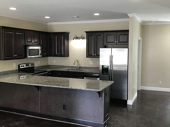3rd image of 2130 11th St APT 3