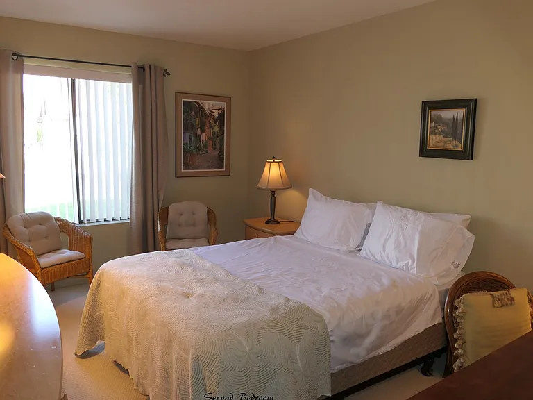 2360 Miramonte Cir W #F — Photo 16