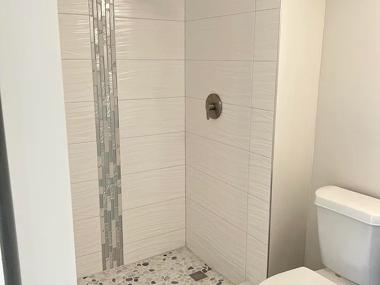 24 Abbey Ln #204 — Photo 14