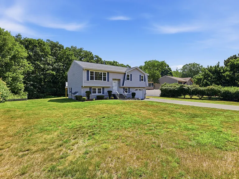 121 Rolling Ridge Ln — Photo 35