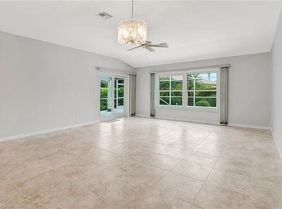 5th image of 1095 Moon Lake Dr