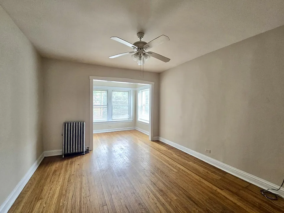 548 Elmwood Ave #2