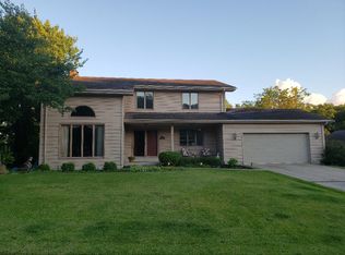 12307 Northcote Ct, Saint John, IN 46373