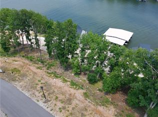 23 Redbud Rd, Lake Ozark, MO 65049