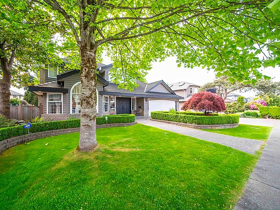 3rd image of 6411 Bouchard Ct