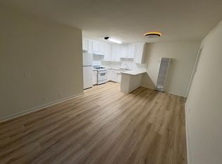 2720 W Victory Blvd #G, Burbank, CA 91505