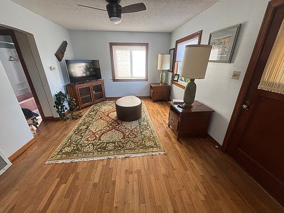 New living room furniture can be acquired or renter can bring their own.