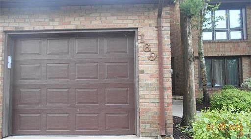 2nd image of 169 Willowbrook Dr