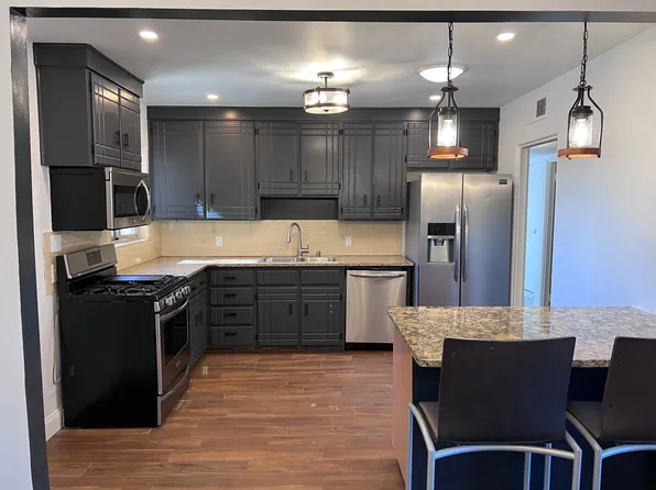 7706 Cutler Ave NE, Albuquerque, NM 87110
