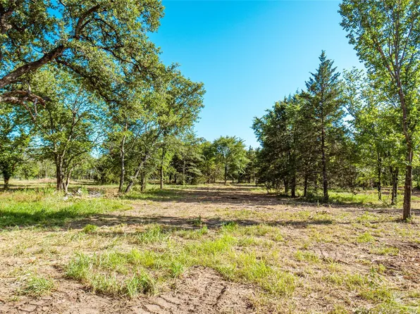 3 County Road 297, Gainesville, TX 76240