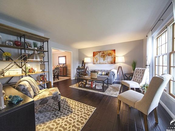 2617 W 27th Terr Lawrence, KS listing photo #3