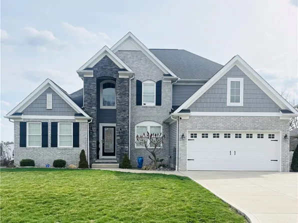 24 Morningside Dr, Wintersville, OH 43953