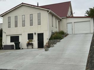 235 Rock St, Heppner, OR 97836