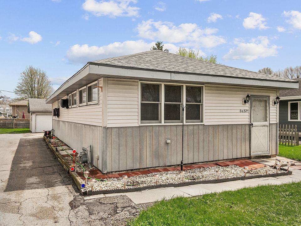 1st image of 3S571 Tinker Ave