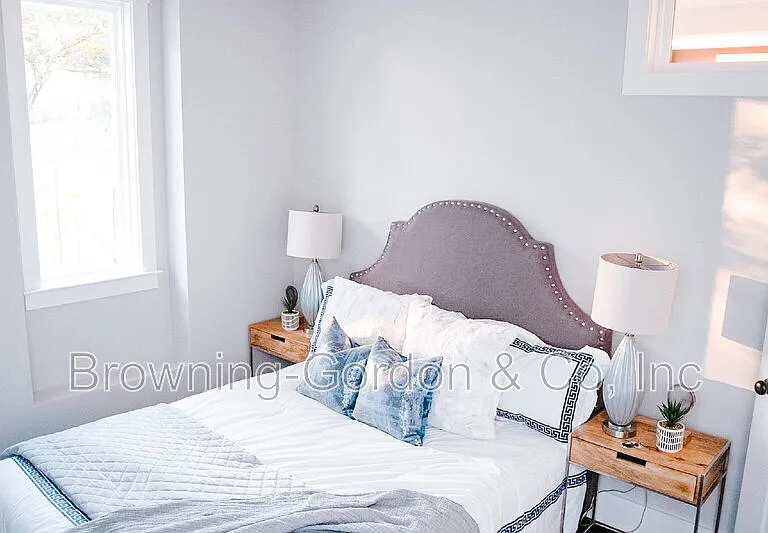 2156B Byrum Ave — Photo 21