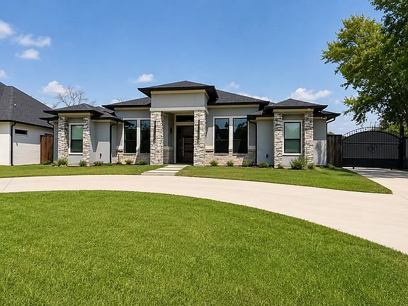 5th image of 921 Delk Dr
