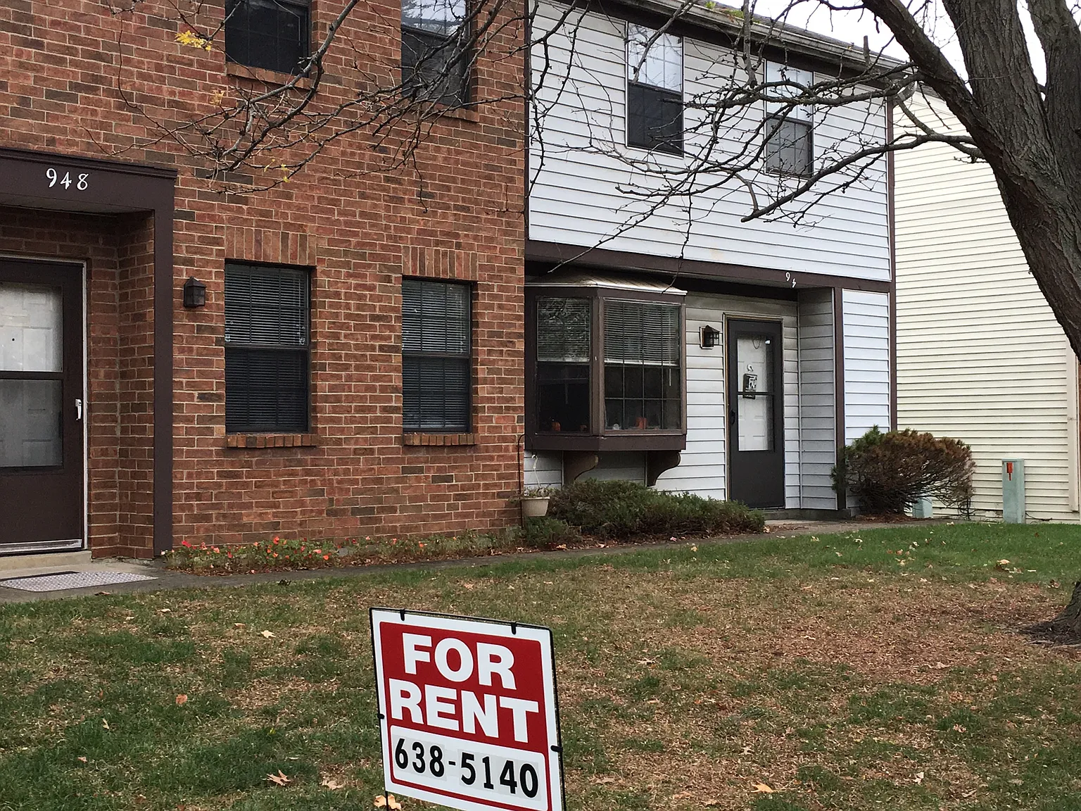 2 bed, 2.5 bath, 1099 sqft, $1,450 — Photo 3