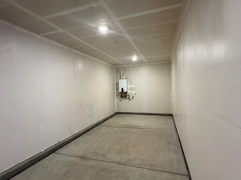 4293 Korbel Ave — Photo 31