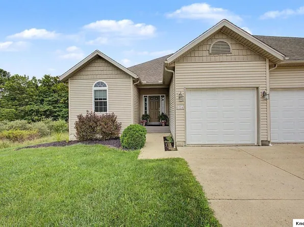522 Hickory Ln #A, Howard, OH 43028