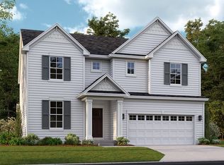 387 S Pointe Ave, South Elgin, IL 60177