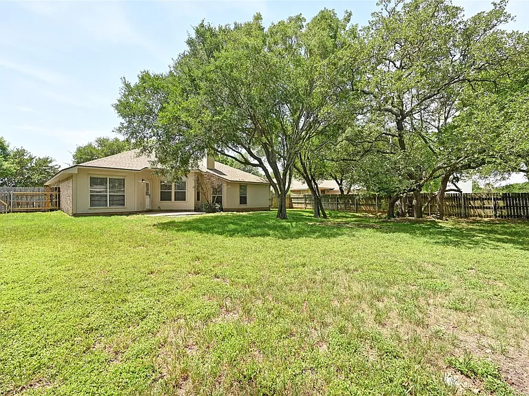 607 Prickley Pear Pass — Photo 29