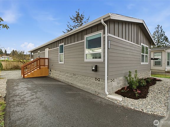 2nd image of 18153 31st Avenue S #323