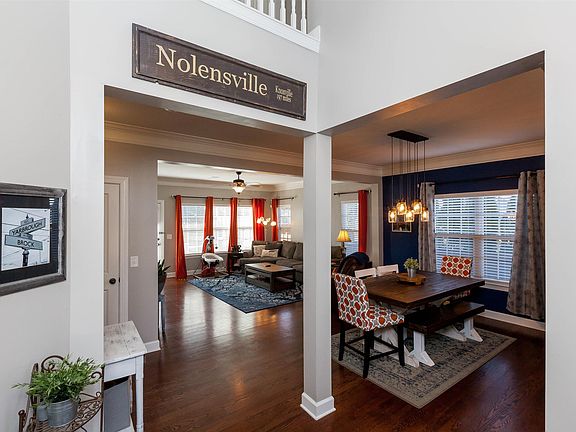 3rd image of 404 Marlowe Ct