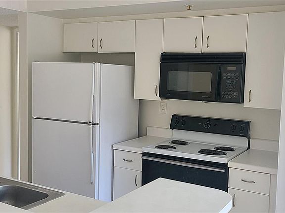 4th image of 2640 S University Dr APT 103