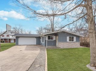 2209 Thornewood Dr, Anderson, IN 46012