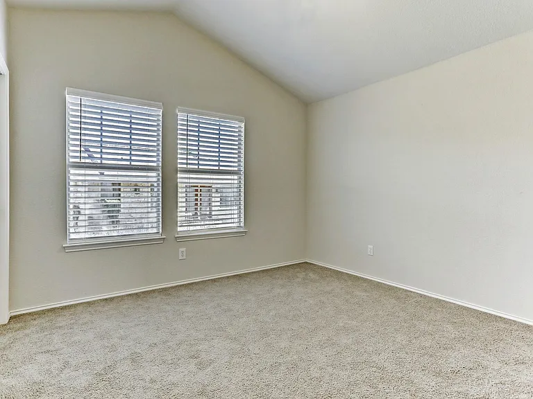 20904 Waterside Dr #3 — Photo 12