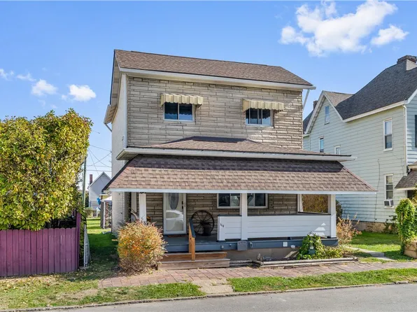 114 4th Ave, Scottdale, PA 15683